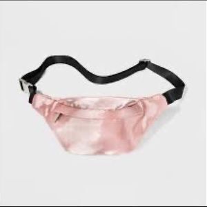 $5 ADD ON Wild Fable Target‎ Lululemon Cat Jack Satin Bumbag Bum Fanny Pack Belt